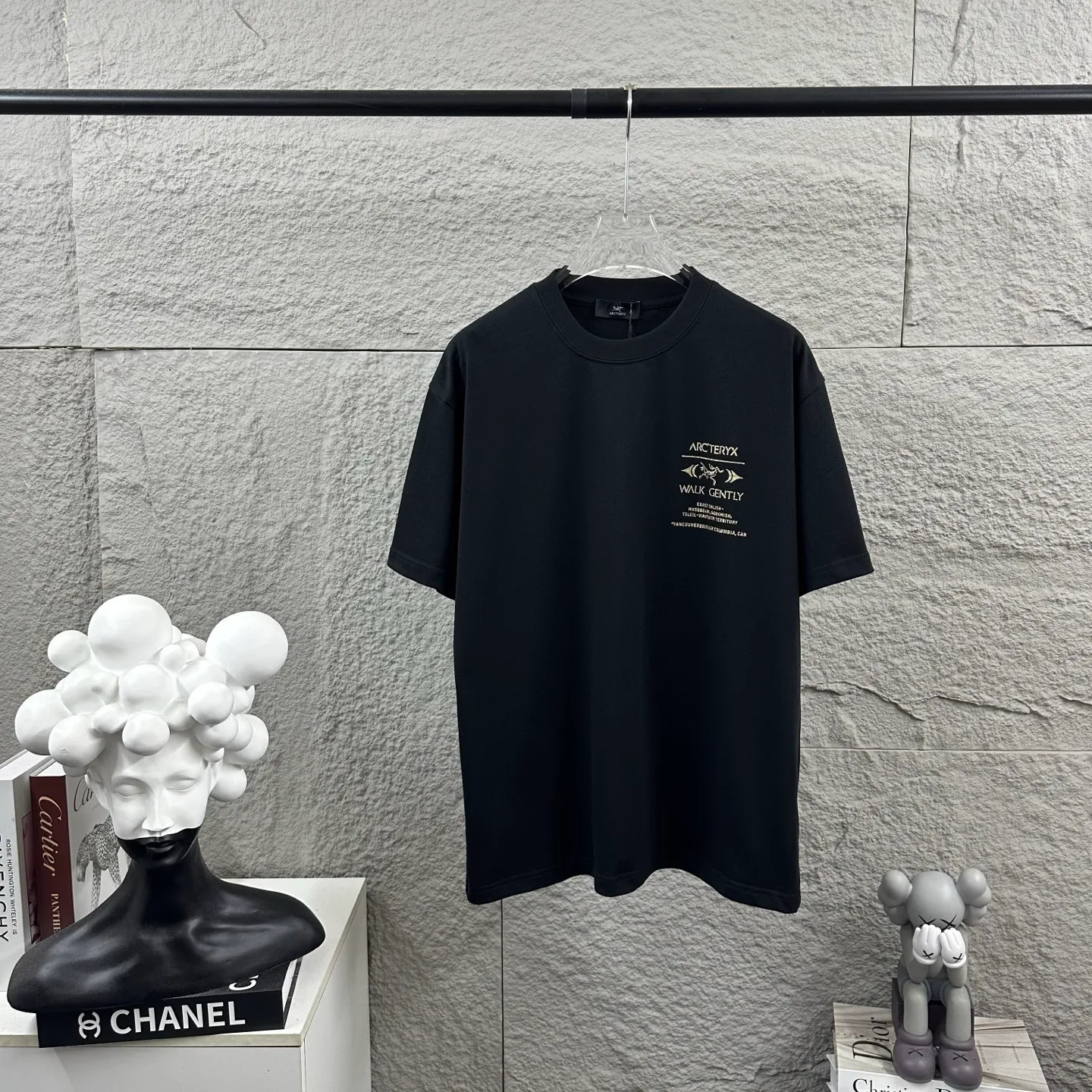 ARC'TERYX* * 2026 New Arrival Classic T Same Style ：Black White Size： S （90-130 ） M （120-150 ） L （140-165 ） XL （160-180 ） XXL （180 ）